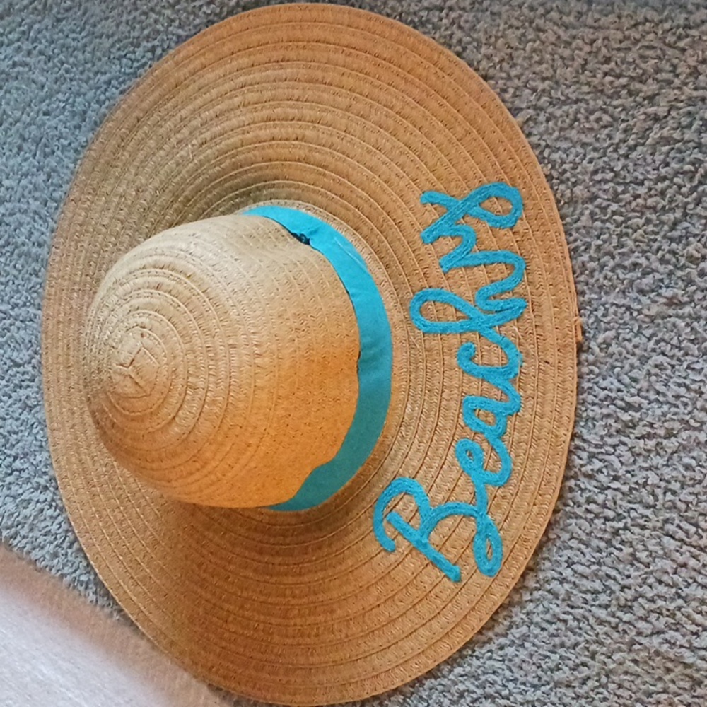 UNBRANDED "Beachy" Floppy Sun hat